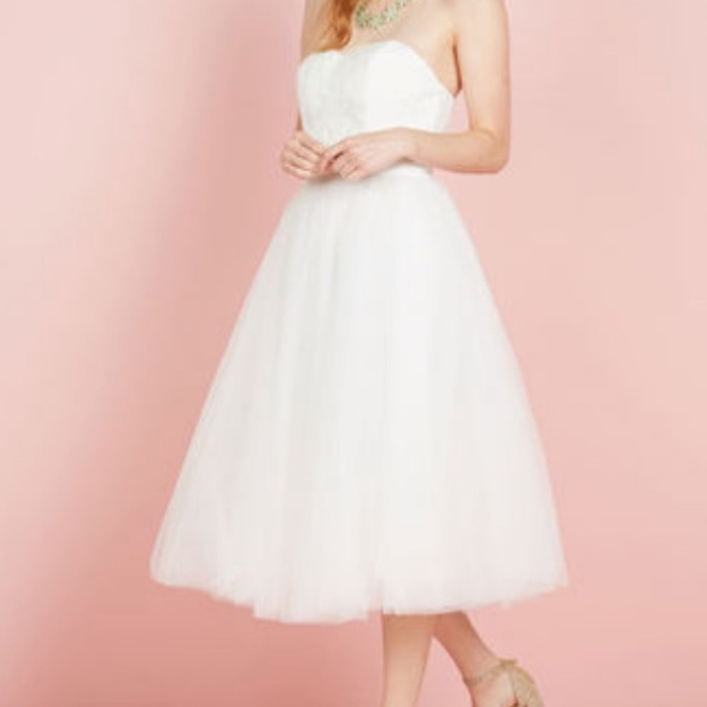 NWT Chi Chi London Love Above the Rest Dress Size 18